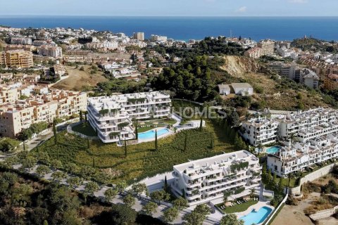 3 bedrooms Penthouse in Fuengirola, Spain No. 52902 9