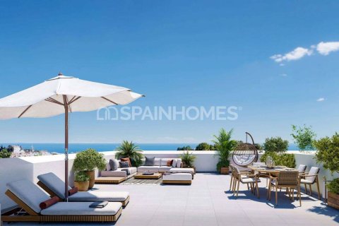 3 bedrooms Penthouse in Fuengirola, Spain No. 52902 2