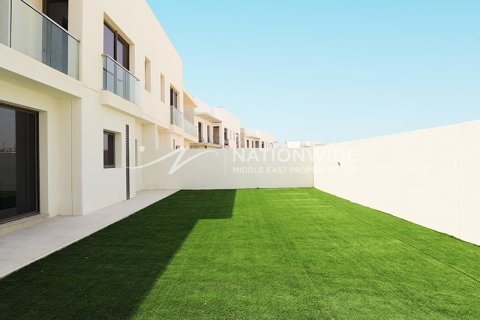 4 bedrooms Duplex on the Yas Island, UAE No. 4357 2