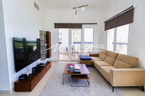 3 dormitorios Apartment en  Yas Island, UAE No. 4355 20