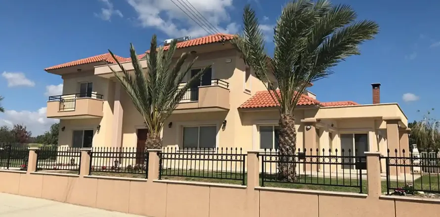 6 dormitorios House en Ypsonas, Cyprus No. 29539