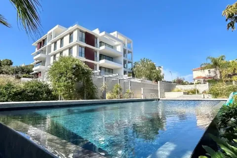 4 bedrooms Apartment in Agios Athanasios, Cyprus No. 32600 1