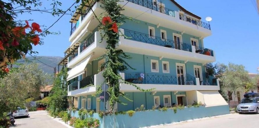 840m² Hotel in Lefkada, Greece No. 56122