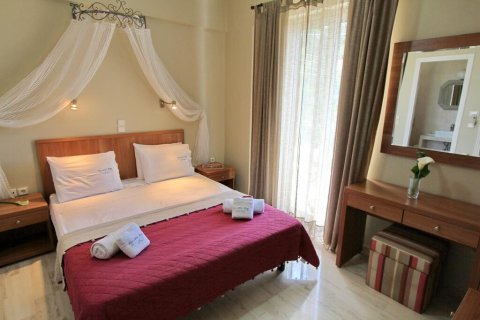 840m² Hotel in Lefkada, Greece No. 56122 22