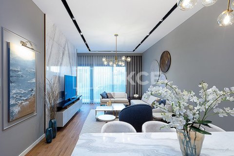 3+1 Apartment in Izmir, Turkey No. 17663 18