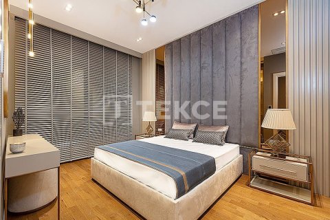 3+1 Apartment in Izmir, Turkey No. 17663 26