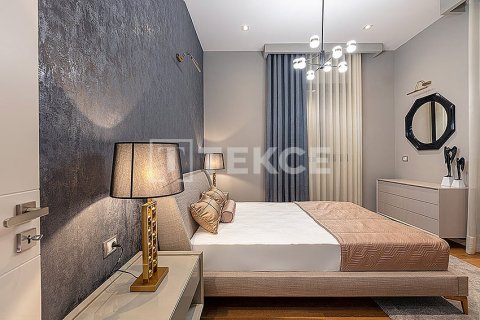 3+1 Apartment in Izmir, Turkey No. 17663 6