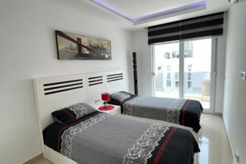 3 rooms Apartment in Oba, Turkey No. 17698 9