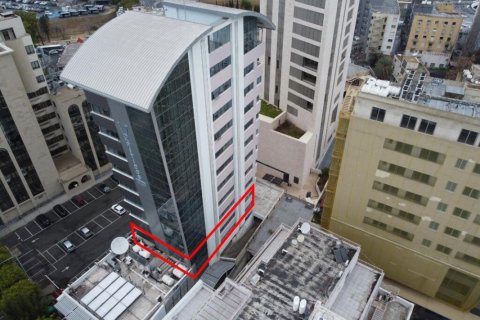 200m² Commercial property en Nicosia, Cyprus No. 48665 1