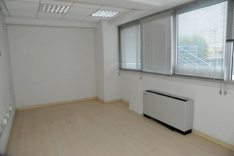 Коммерческая недвижимость 200м² в Никосия, Кипр №48665 3