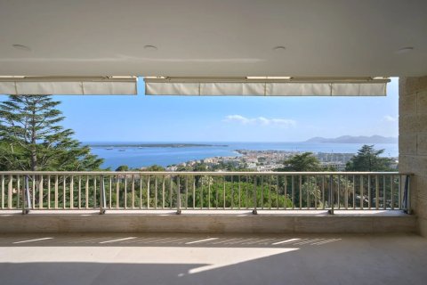 3 dormitorios Apartment en Cannes, France No. 75938 3