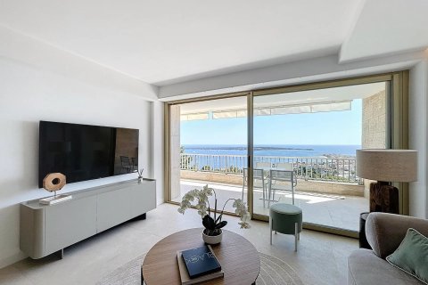 3 dormitorios Apartment en Cannes, France No. 75938 10