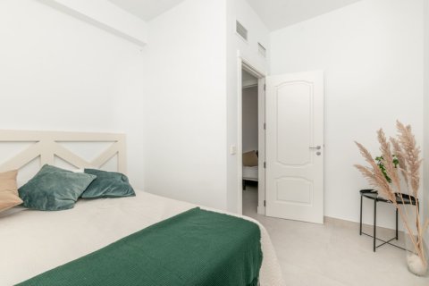 3 dormitorios Penthouse en Nueva Andalucía, Spain No. 27359 3