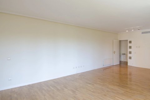 3 chambres Appartement à Madrid, Spain No. 26956 4