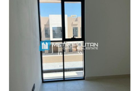 2 bedrooms Townhouse in Al Salam Street, UAE No. 4742 18