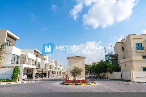 2 bedrooms Townhouse in Al Salam Street, UAE No. 4742 1