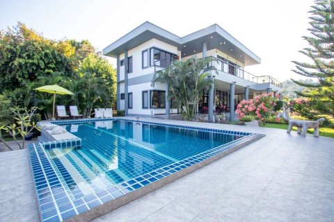 5 dormitorios House en Chiang Mai, Thailand No. 1452 1