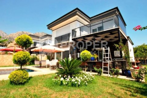 5 rooms Villa à Kemer, Turkey No. 14053 1