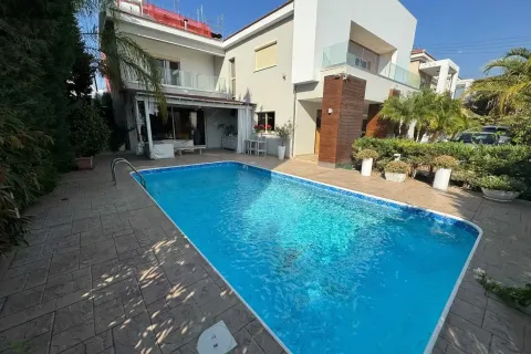 4 bedrooms House in Germasogeia, Cyprus No. 31872 6