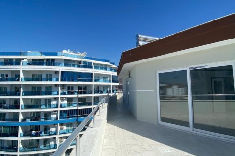 6+1 Penthouse in Mahmutlar, Turkey No. 12852 13