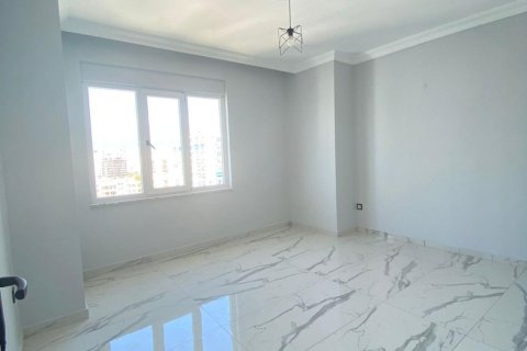 6+1 Penthouse in Mahmutlar, Turkey No. 12852 18