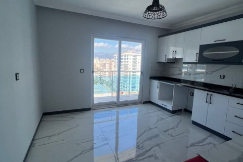 6+1 Penthouse in Mahmutlar, Turkey No. 12852 25