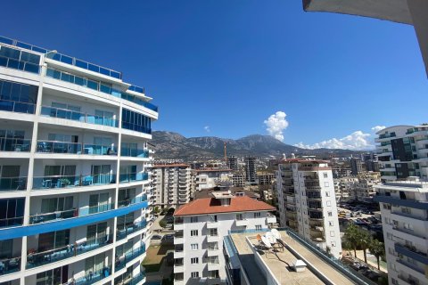 6+1 Penthouse in Mahmutlar, Turkey No. 12852 8