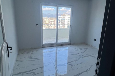 6+1 Penthouse in Mahmutlar, Turkey No. 12852 12