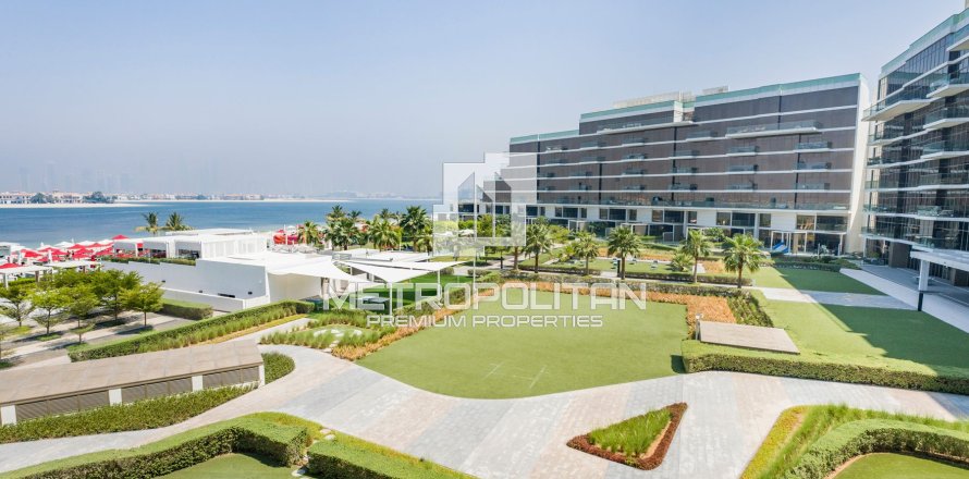 2 bedrooms Apartment in Palm Jumeirah, UAE No. 7828