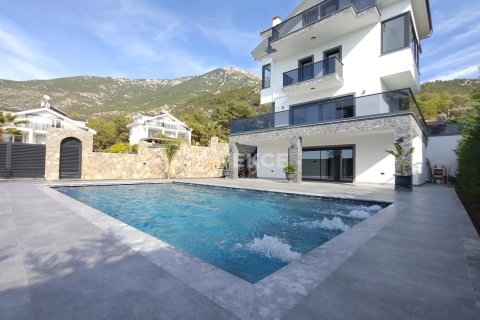 4+2 Villa in Fethiye, Turkey No. 16391 17