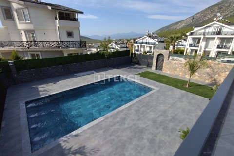 4+2 Villa en Fethiye, Turkey No. 16391 29