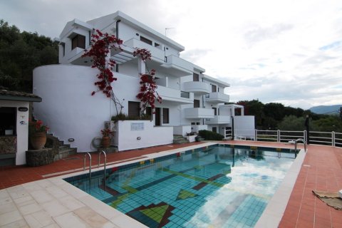 500m² Hotel en Corfu, Greece No. 58720 3