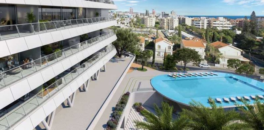 4 dormitorios Apartment en Germasogeia, Cyprus No. 76070