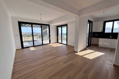 3 dormitorios Apartment en Agios Athanasios, Cyprus No. 76073 2