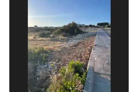 819m² Land in Germasogeia, Cyprus No. 36083 2