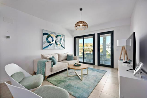 3 dormitorios Apartment en Estepona, Spain No. 27546 2