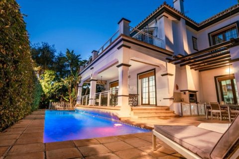 House in Marbella, Spain No. 27545 16