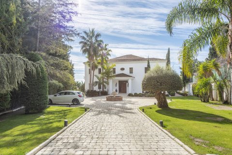 7 dormitorios Villa en Marbella, Spain No. 27499 1