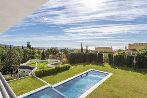 7 bedrooms Villa in Marbella, Spain No. 27499 13