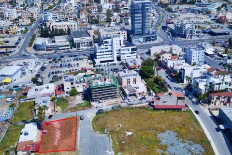 635m² Land en Larnaca, Cyprus No. 64677 8