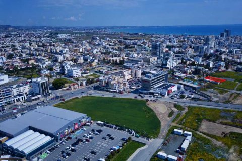 635m² Land en Larnaca, Cyprus No. 64677 6