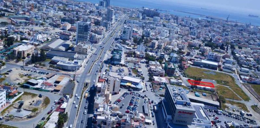 635m² Land en Larnaca, Cyprus No. 64677