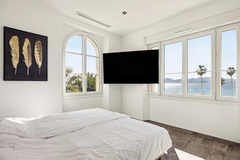 4 dormitorios Apartment en Cannes, France No. 67991 8