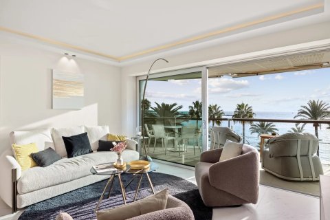 2 dormitorios Apartment en Cannes, France No. 67988 11