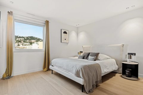 2 dormitorios Apartment en Cannes, France No. 67988 14