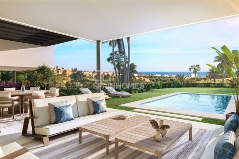 4 bedrooms Villa in Marbella, Spain No. 25684 1