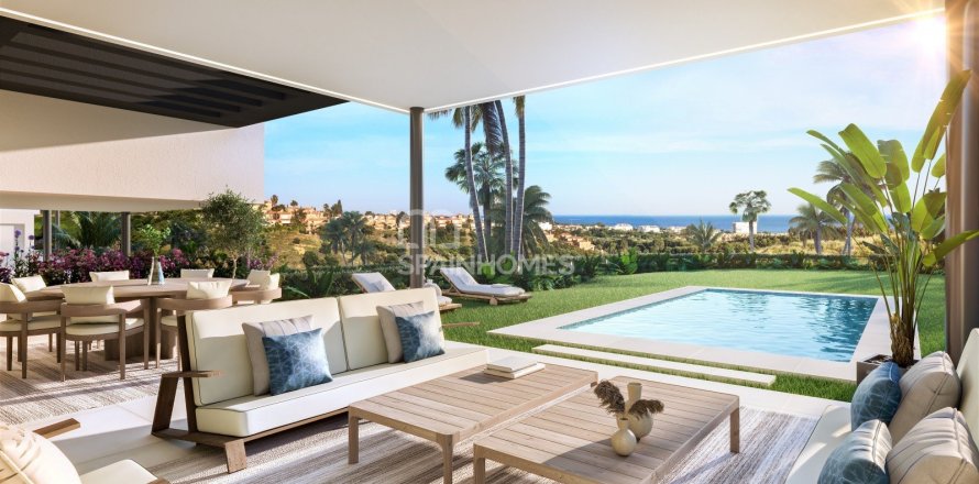 4 bedrooms Villa in Marbella, Spain No. 25684