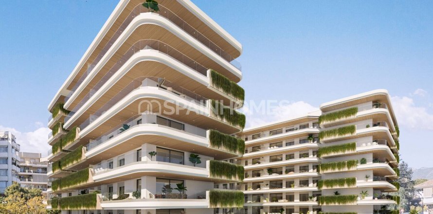 2 bedrooms Apartment in Fuengirola, Spain No. 25685