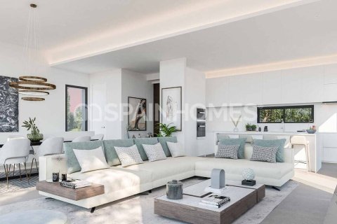 3 bedrooms Villa in Benahavis, Spain No. 25719 20