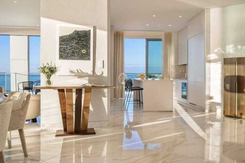 1 bedroom Apartment in Limassol, Cyprus No. 78087 6